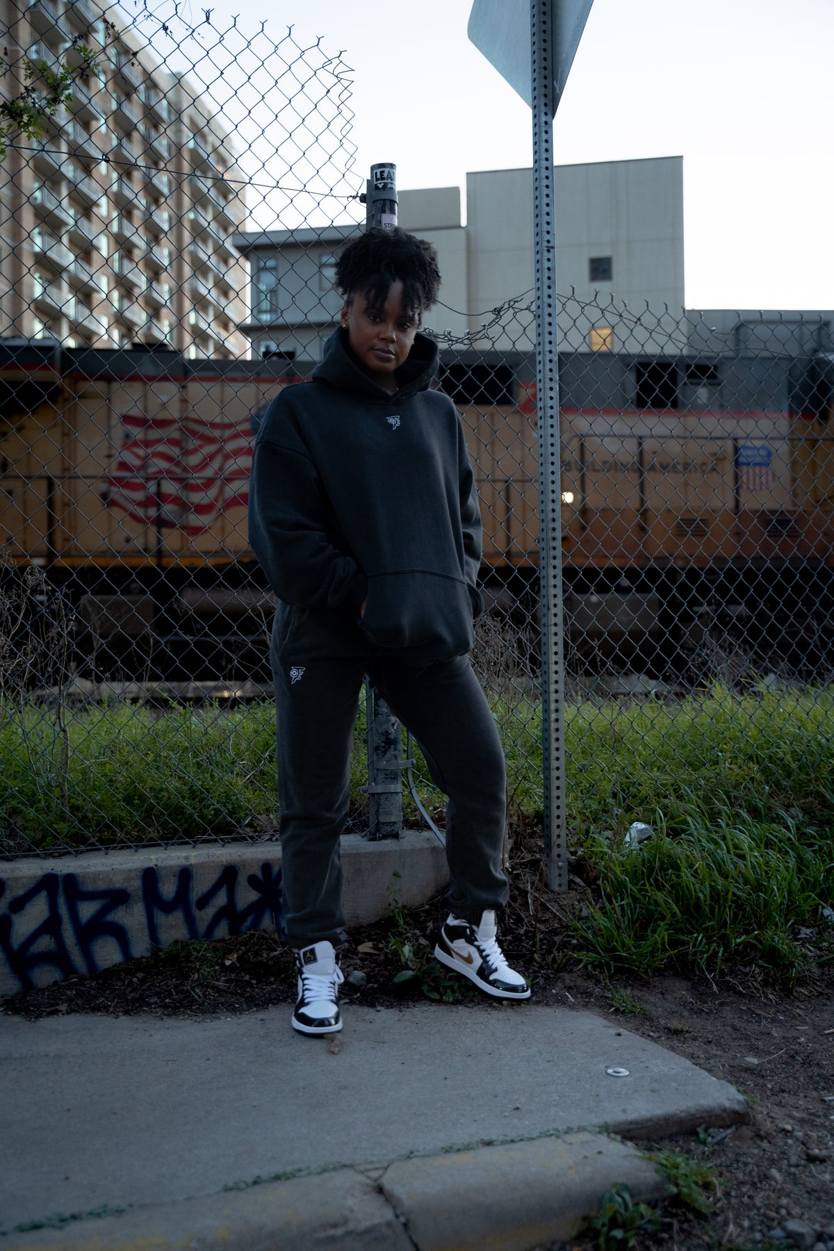 PRECISION SWEATPANTS - VINTAGE BLACK
